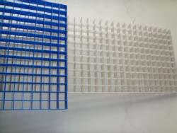 �W������